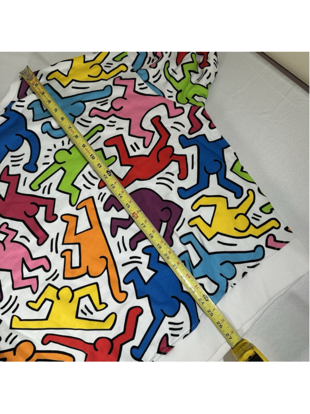 Keith Haring Sweatshirt Hoodie Size OS Small White Dancing Crew Neck Pullover - Picture 8 of 8
